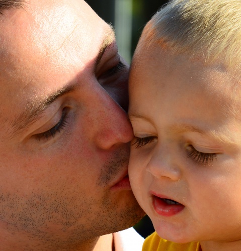 Amour et Tendresse : Tu seras un Homme, mon Fils !