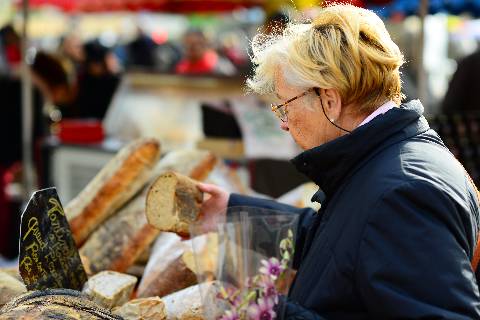 Collioure, tous les dimanches et mercredi, marché