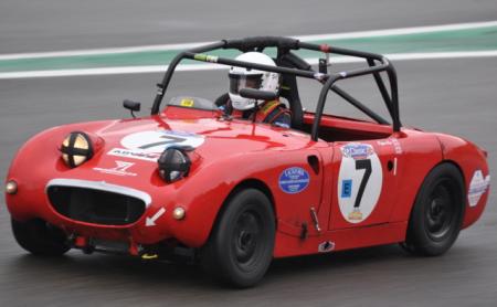 Pippa Cow (GB) au volant de son Austin Healey Sprite