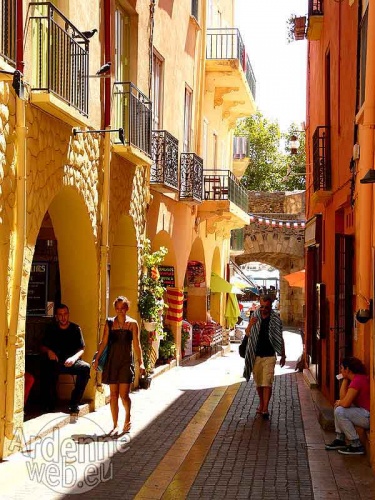 Rue de Collioure par Jean-Luc RECLOUX -519