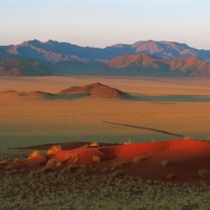 (c) Namibia Tourism Board