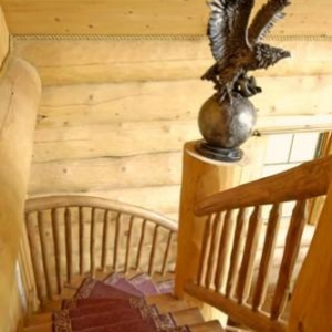 (c) Davidson Log and Timber Artisans Inc.