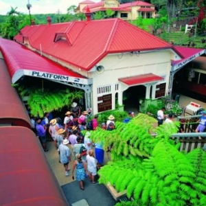 (c) Tourism Queensland - Photographer Peter Java