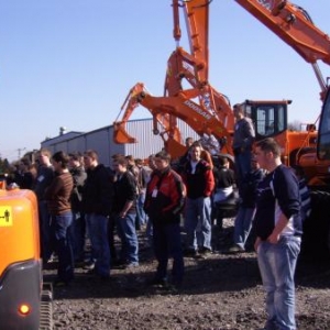  L'Athénée Royal de Vielsalm en voyage à Frameries pour la visite de l'usine Doosan