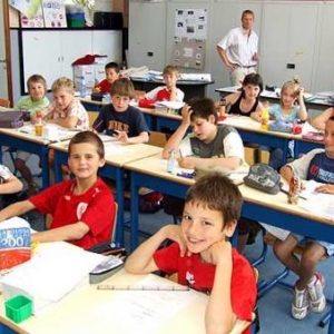 Ecole primaire de Vaux-sur-Sure: 1er prix de la dictee 2007