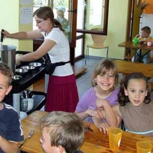 Ecole primaire de Vaux-sur-Sure: 1er prix de la dictee 2007 Ecole primaire de Vaux-sur-Sure: 1er prix de la dictee 2007