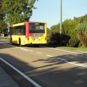 Le bus 1011 Houffalize Liege quitte Houffalize