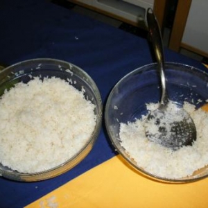 ah! oui, il avait aussi du riz! pas de moambe sans riz!