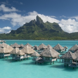 @ the St regis bora bora resort
