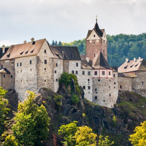 Visitez les plus beaux châteaux tchèques et profitez en même temps d'activités en plein air dans une nature resplendissante.