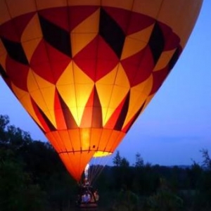 Ferme de la Montgolfière : 5 montgolfières à Gérouville