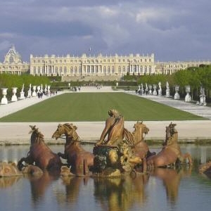 5. Versailles