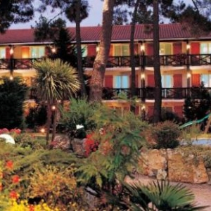 3. Hotel La Palmyre