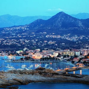 3. Ile rousse