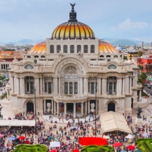 "Mexico, Coeur vibrant des Ameriques" (c) Julie Corbell