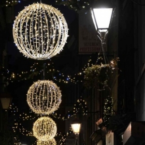 Illuminations urbaines (c) J.-P. Ers/Ville de Liege-Urbanisme Illuminations urbaines (c) J.-P. Ers/Ville de Liege-Urbanisme
