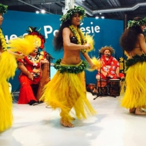 (c) "Show Tahiti Nui'