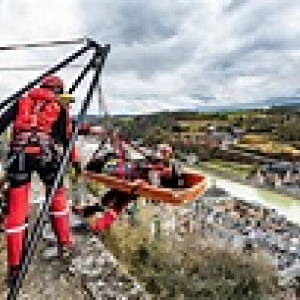"Exercice de Sauvetage, à la Citadelle de Dinant, le 24 Février" © Jean-Pol Sedran/free lance & "L'Avenir"
