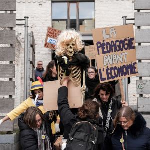 "Enseignants en Deuil de la Qualité de l'Enseignement, en Novembre" © Florent Marot/"L'Avenir"