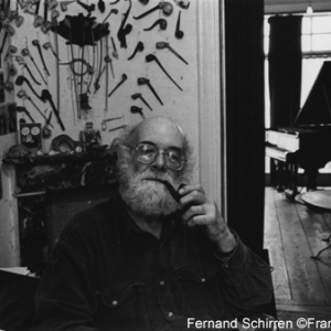 Fernand Schirren et ses collections de cartes romantiques et de pipes © Francine D’Hulst