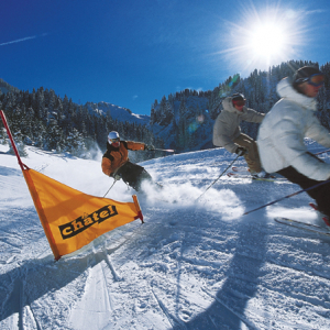 « Domaine skiable de Châtel », en Haute-Savoie, partenaire du « Village de Noël » ⓒ Ph. : J.-F. Vuarand