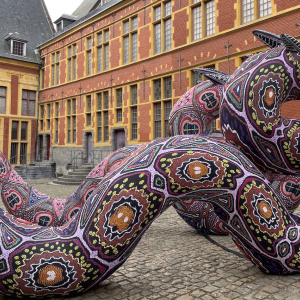 Deux "Serpents cosmiques" (Jaider Esbell) © "Utopia"/"Hospice Comtesse"