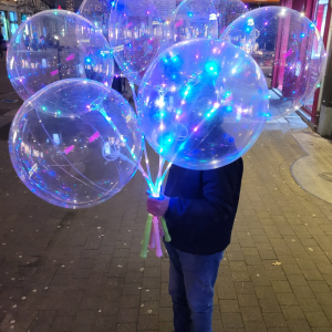 Vente lumineuse ambulante ⓒ Murielle Lecocq