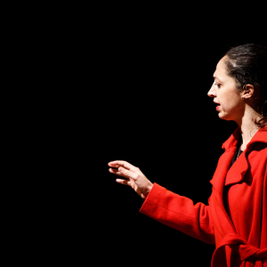 Irina Lucidi (Gaia Saitta) © "Théâtre national Wallonie-Bruxelles"