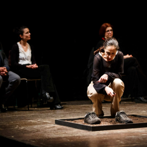 Irina Lucidi (Gaia Saitta) © "Théâtre national Wallonie-Bruxelles"