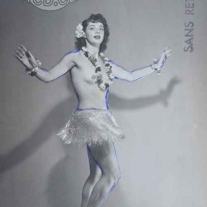 La Belle Yvette aux Folies Bergere de Paris en 1945