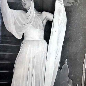 La Belle Yvette aux Folies Bergere de Paris en 1945