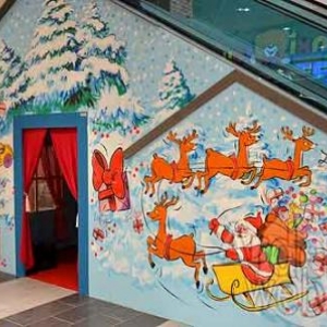 Maison de St Nicolas et pour Noel dans le centre commercial de Knauf Pommerloch - photo 4743 Maison de St Nicolas et pour Noel dans le centre commercial de Knauf Pommerloch - photo 4743
