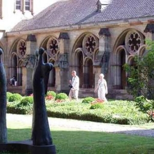 06=Cloitre de la Cathedrale