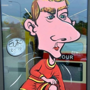 Caricature de Thibaut Courtois, peinture sur vitre