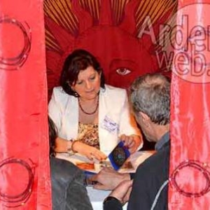 Salon de Voyance-7618