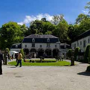 Brocante de charme au Chateau de Deulin