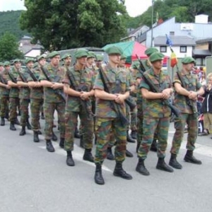 Arrivee de la Marche du Souvenir et de l'amitiee : La Roche