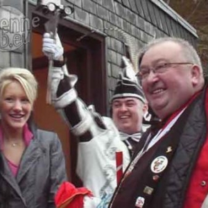 Intronisation du prince carnaval de Laroche - video 04