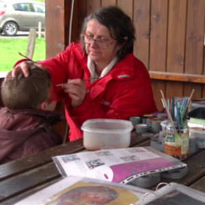 brocante de Buisson du 1er mai 2018 brocante de Buisson du 1er mai 2018