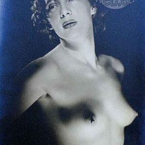 La Belle Yvette aux Folies Bergere de Paris en 1945