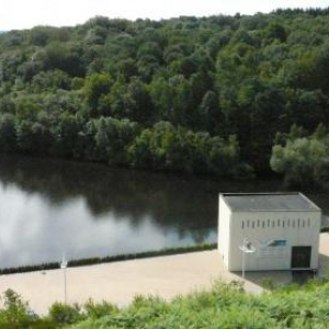 Les locaux des services techniques du barrage