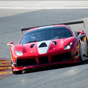 Des baptêmes de piste en Ferrari 488 Challenge !