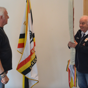 Daniel Carette. Porte-drapeau de la section provinciale du Luxembourg