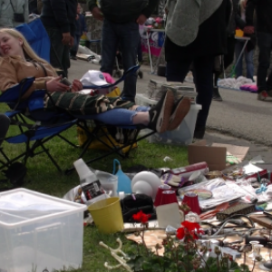 brocante de Buisson du 1er mai 2018 brocante de Buisson du 1er mai 2018