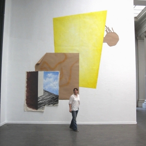 Sophie Legros, Le grand jaune, acrylique et huile sur toile, pastel sur Kraft et carton, 2012, 480 x 430 cm 