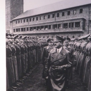 Hitler en visite a Vogelsang