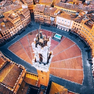 18 Piazza del Campo, Sienne, Italie © Mauro Pagliai - Drone Awards 2020