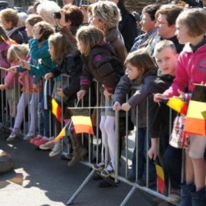 71. Eleves et habitants 71. Eleves et habitants