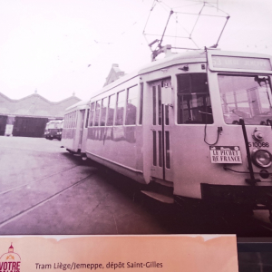 Le tram à Liège ( photo : F. Detry )