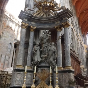 Dans la basilique de St Hubert